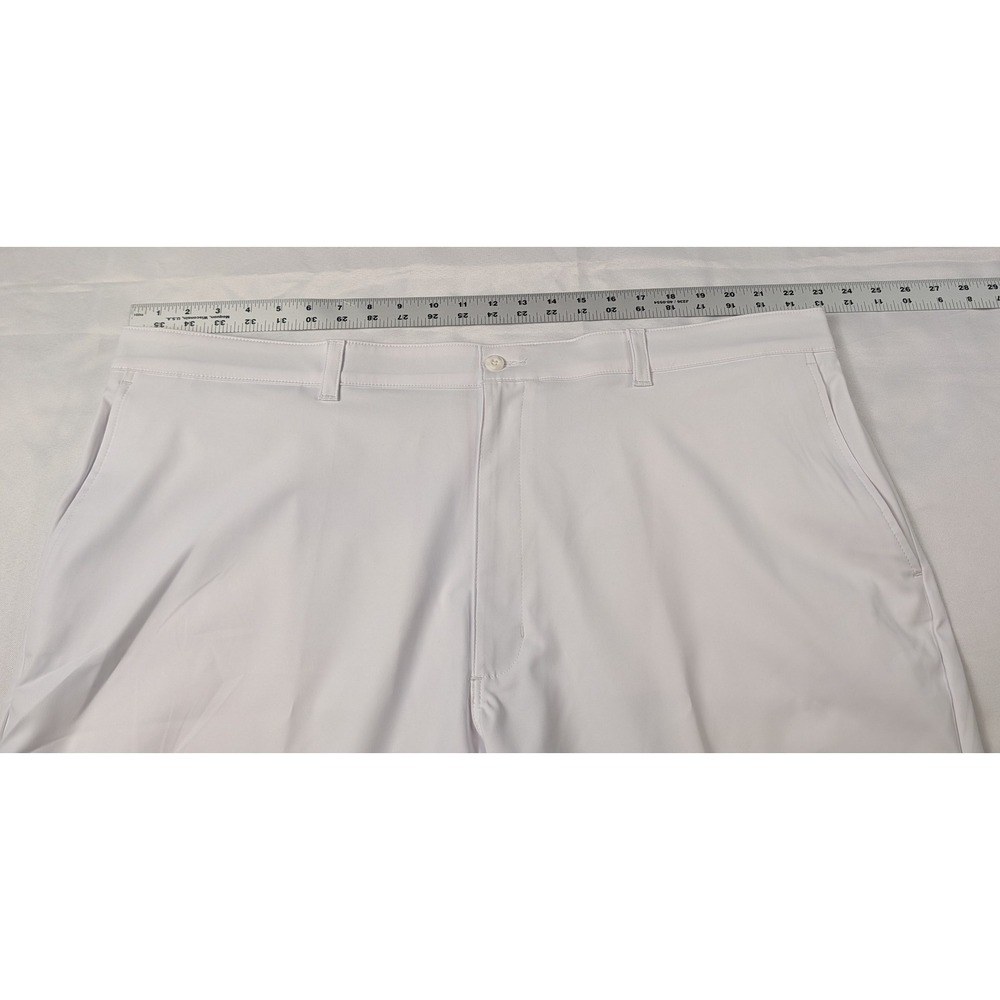 Ben Hogan Mens Golf Shorts Size 46 White Flat Front Performance NWT - Picture 4 of 11